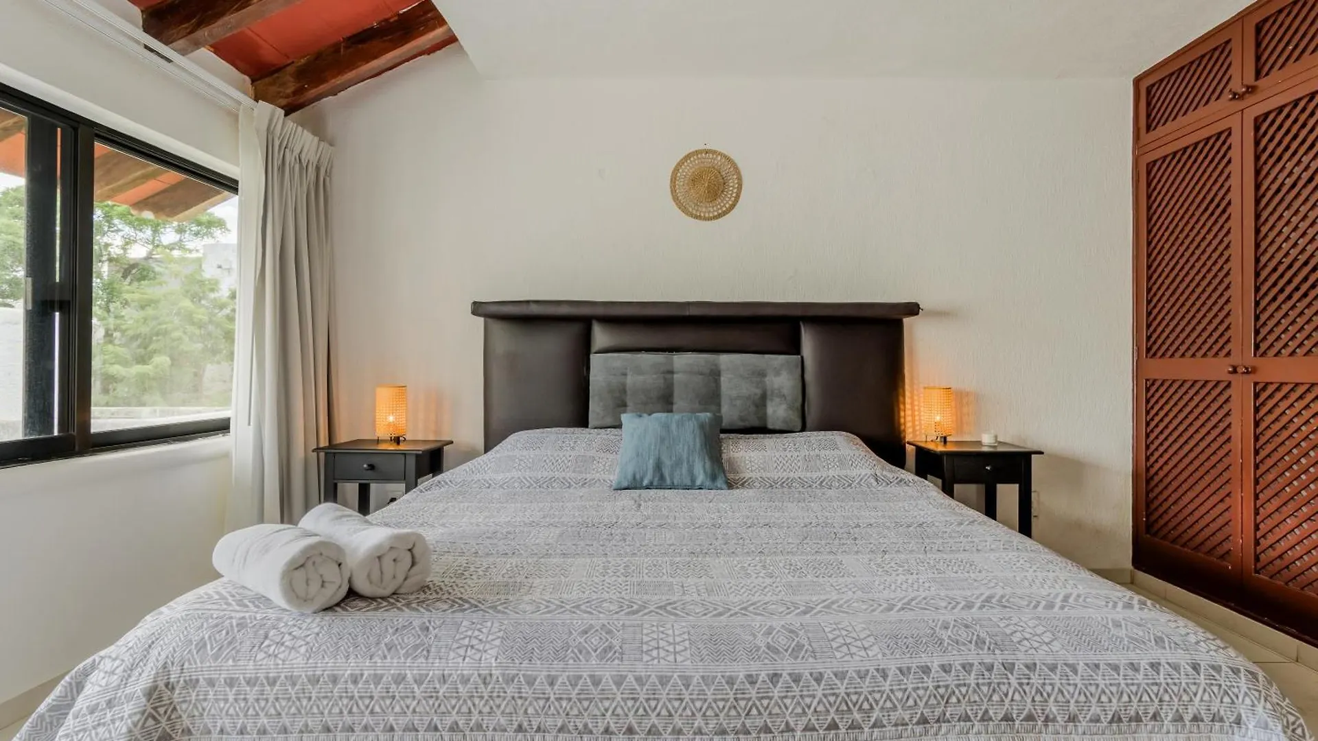 Apartment Chic Lagoon Front Villa By Casa Paraiso Cancun