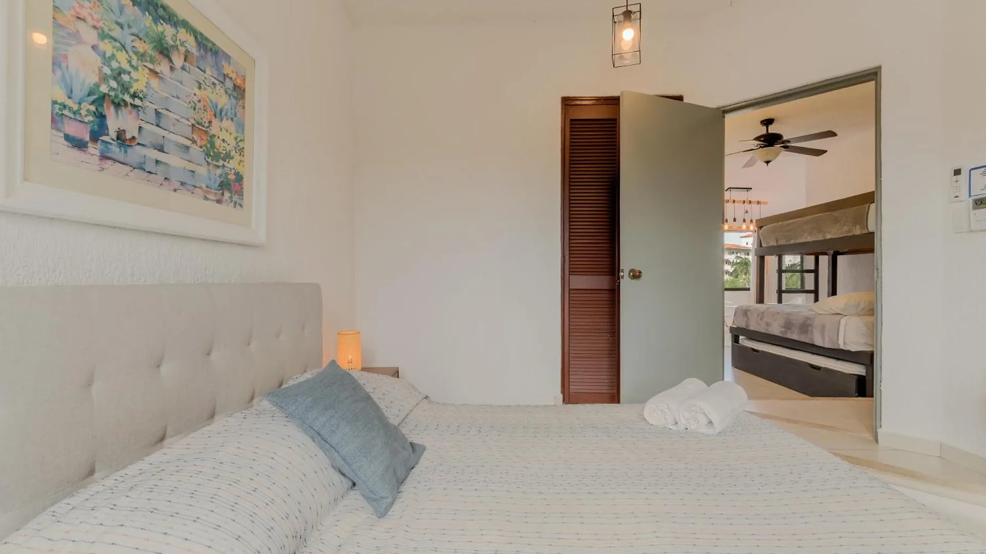 Chic Lagoon Front Villa By Casa Paraiso Cancun Apartment